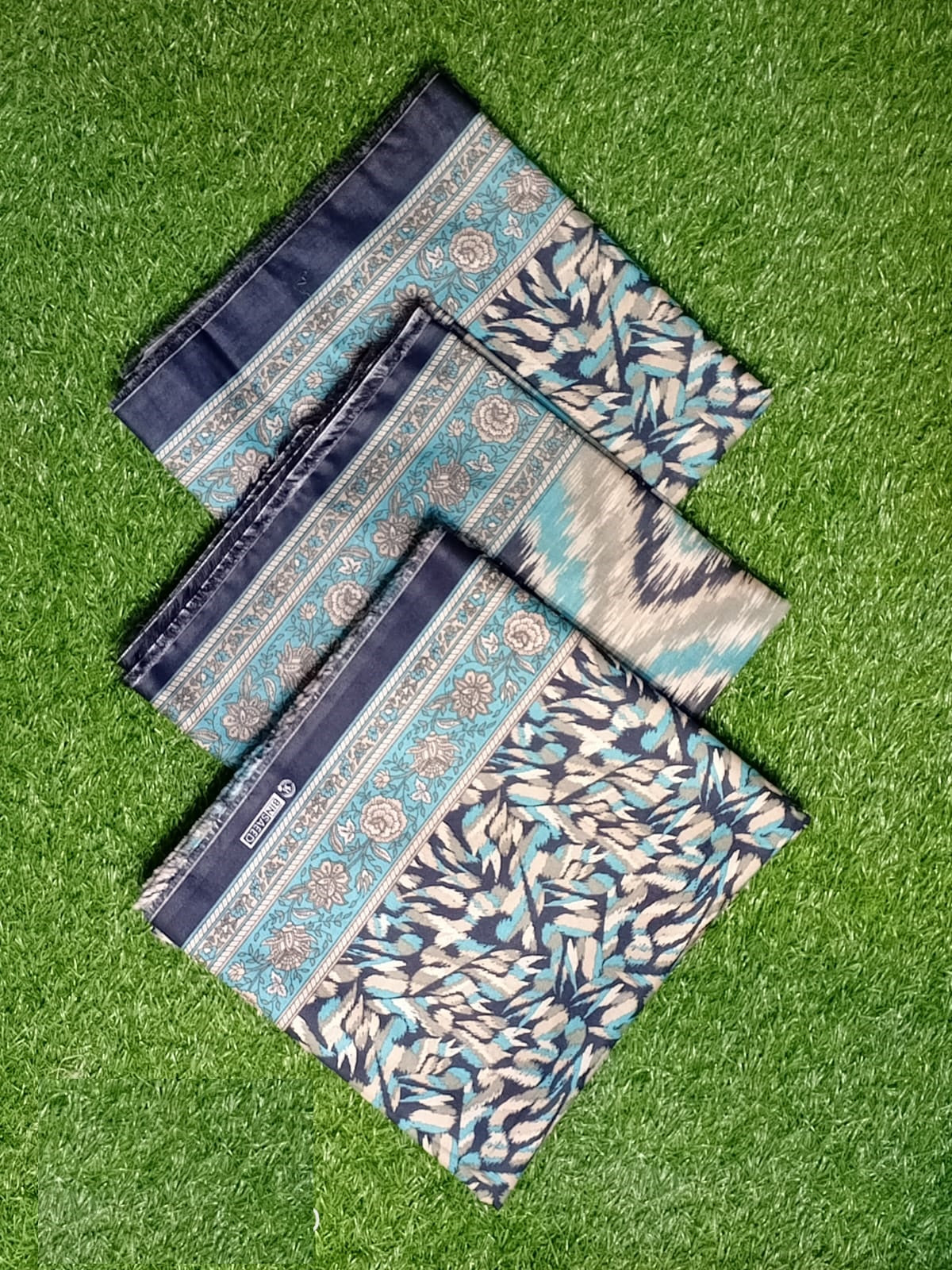 3 Piece Lawn Printed UnStitched Suit